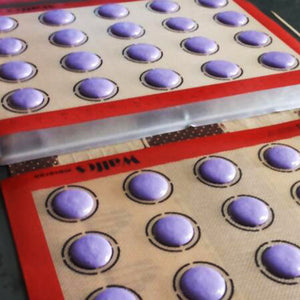 Non-Stick Silicone Baking Mat